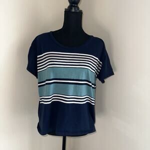 Aeropostale Women's Shirt Size Large